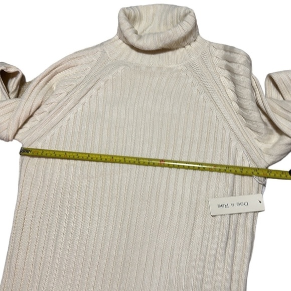 Doe + Rae Turtleneck Sweater Dress Long Sleeves With Side Slits Cream Size Large - Picture 9 of 13